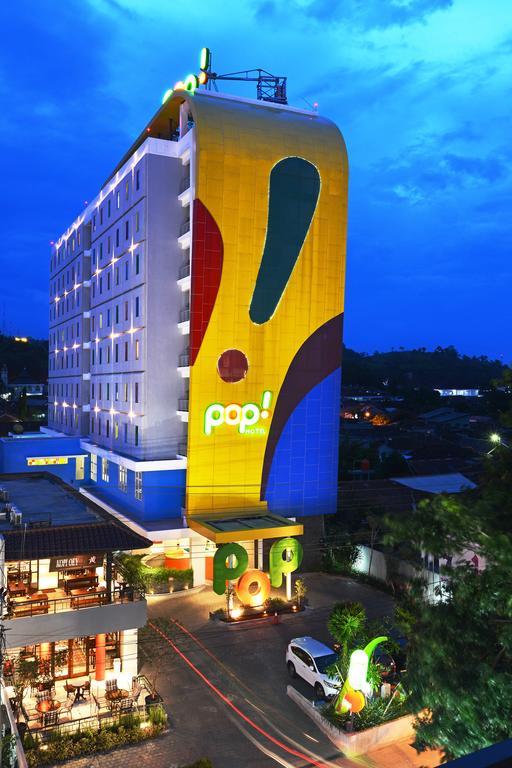 باندار لامبونغ فندق بوب! تانجونج كارانج المظهر الخارجي الصورة